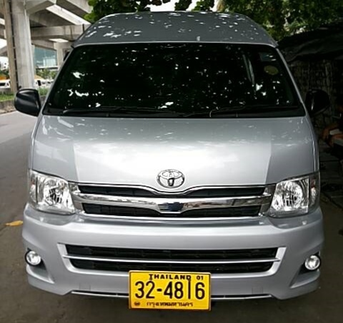 รถตู้ป้ายเหลือง